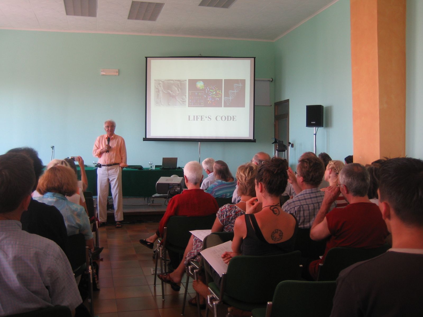 Participants gathered in the courtyard at Todi.