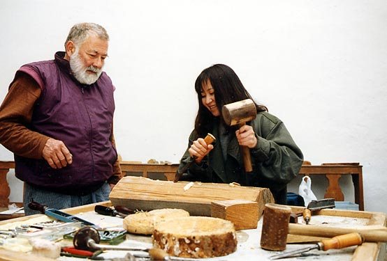 1991 · Cortona. Knowledge passes through hands