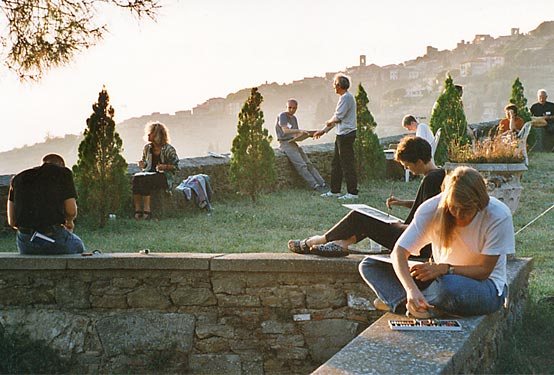 1999 · Cortona. Drawing in the late-afternoon light